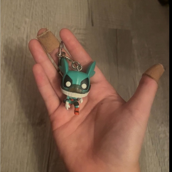 Deku My Hero Academia Funko Pop Keychain From Hot Topic - Picture 2 of 5